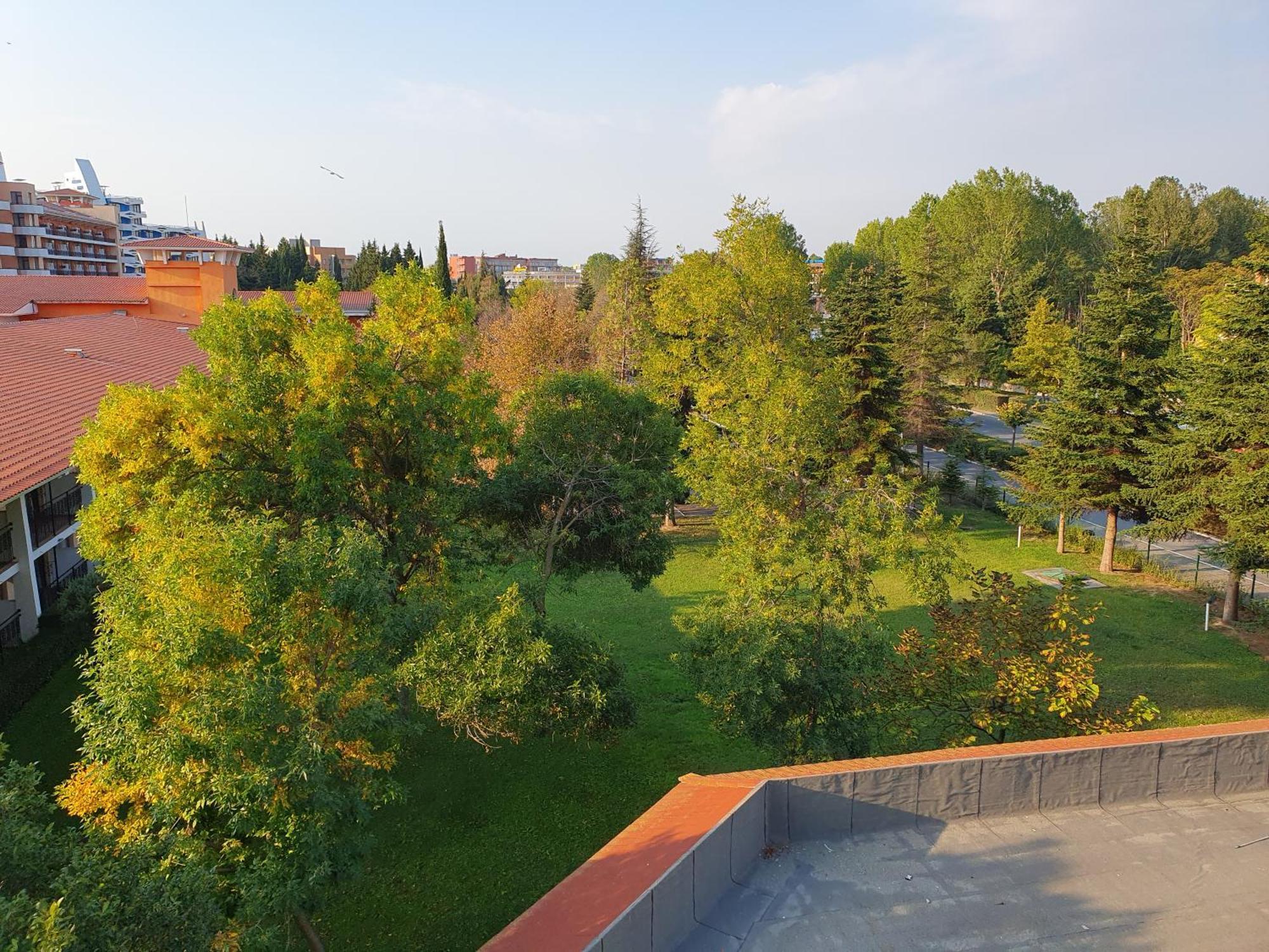 Apartment Ashton Hall - Sonnenstrand - Ost Sunny Beach Ngoại thất bức ảnh